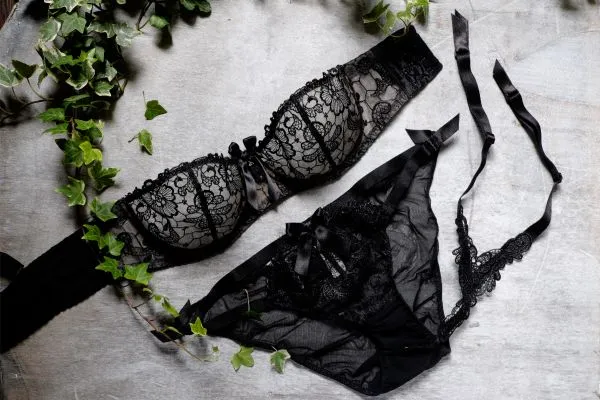 5 ideias de Brincadeiras para Chá de Lingerie